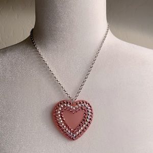 Tarina Tarantino heart necklace